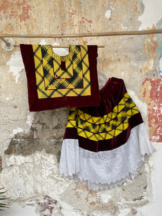 Traje cadenilla antiguo