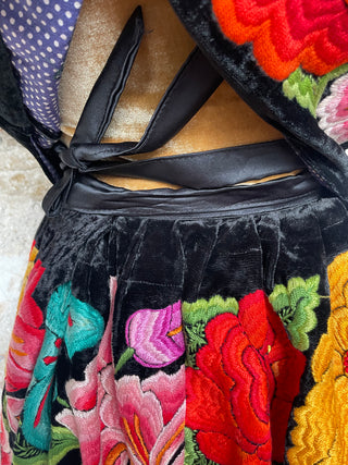 Traje completo antiguo terciopelo negro